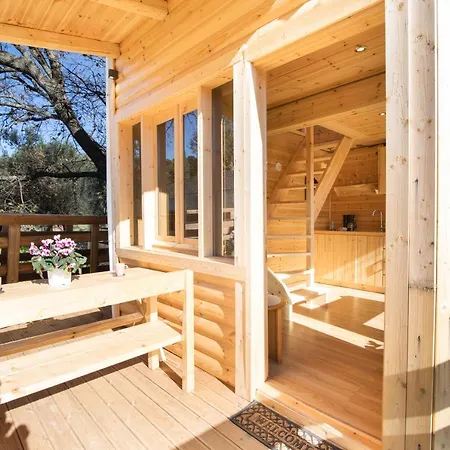 Сasa de vacaciones Romantic Tree House *