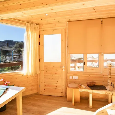 Romantic Tree House * Kato Pavliana