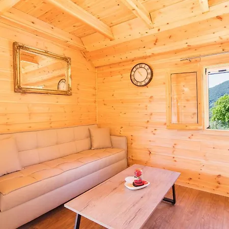 Tatil Evi Romantic Tree House *