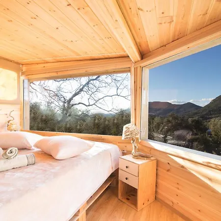 Romantic Tree House بيت للعطل